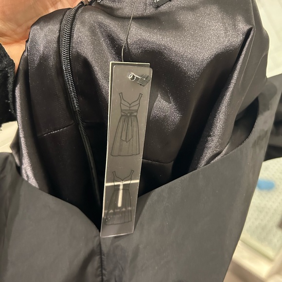 Tahari taffeta dress with bow NWT Size 8 - Picture 7 of 8